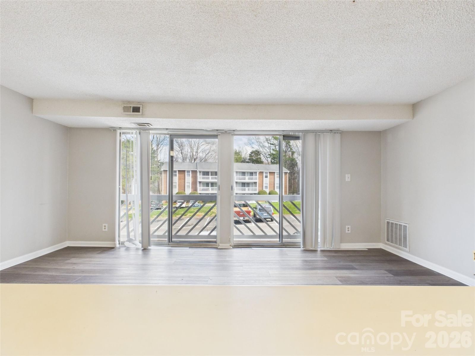 9511 Shannon Green Drive #APT E, Charlotte, NC 28213 - Photo 2