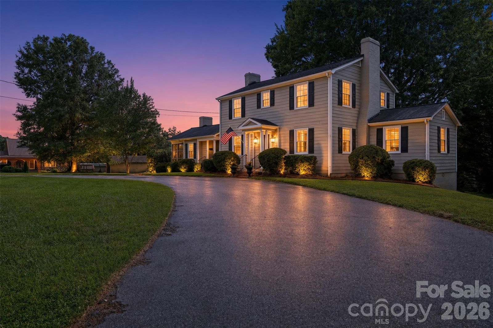 330 Center Street, Taylorsville, NC 28681