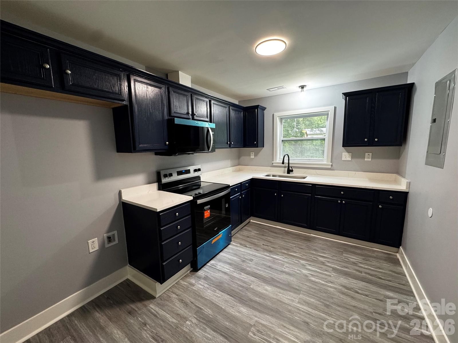 510 Peachtree Street, Dallas, NC 28034 - Photo 5