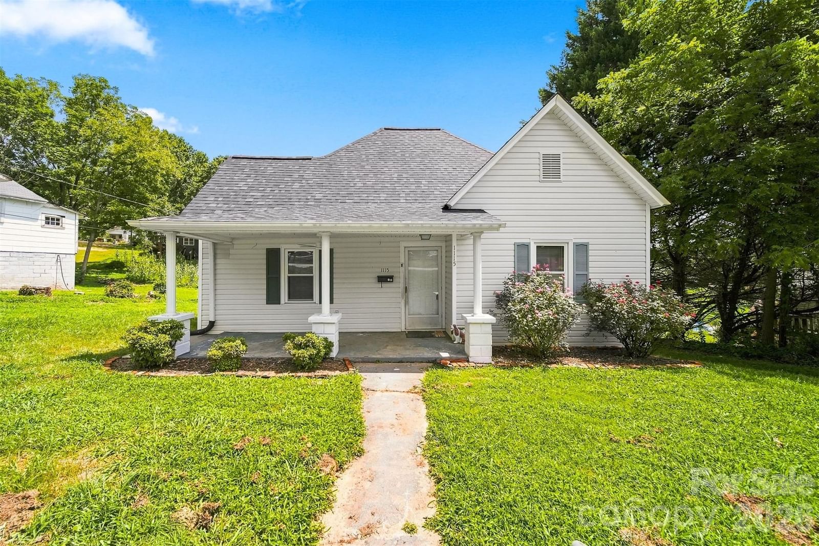 1115 Lenoir Avenue, Lenoir, NC 28645