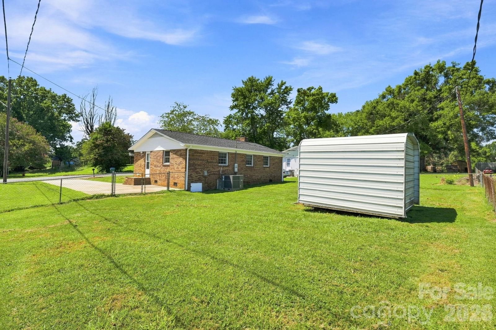 411 Tennessee Avenue, Bessemer City, NC 28016 - Photo 3