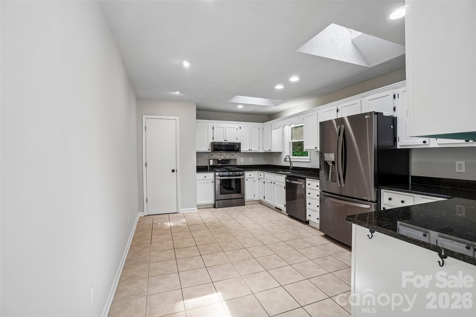 19 Jupiter Heights, Weaverville, NC 28787 - Photo 2
