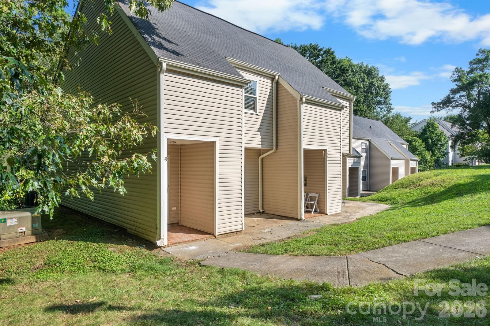 9149 Spyglass Place, Charlotte, NC 28214 - Photo 3