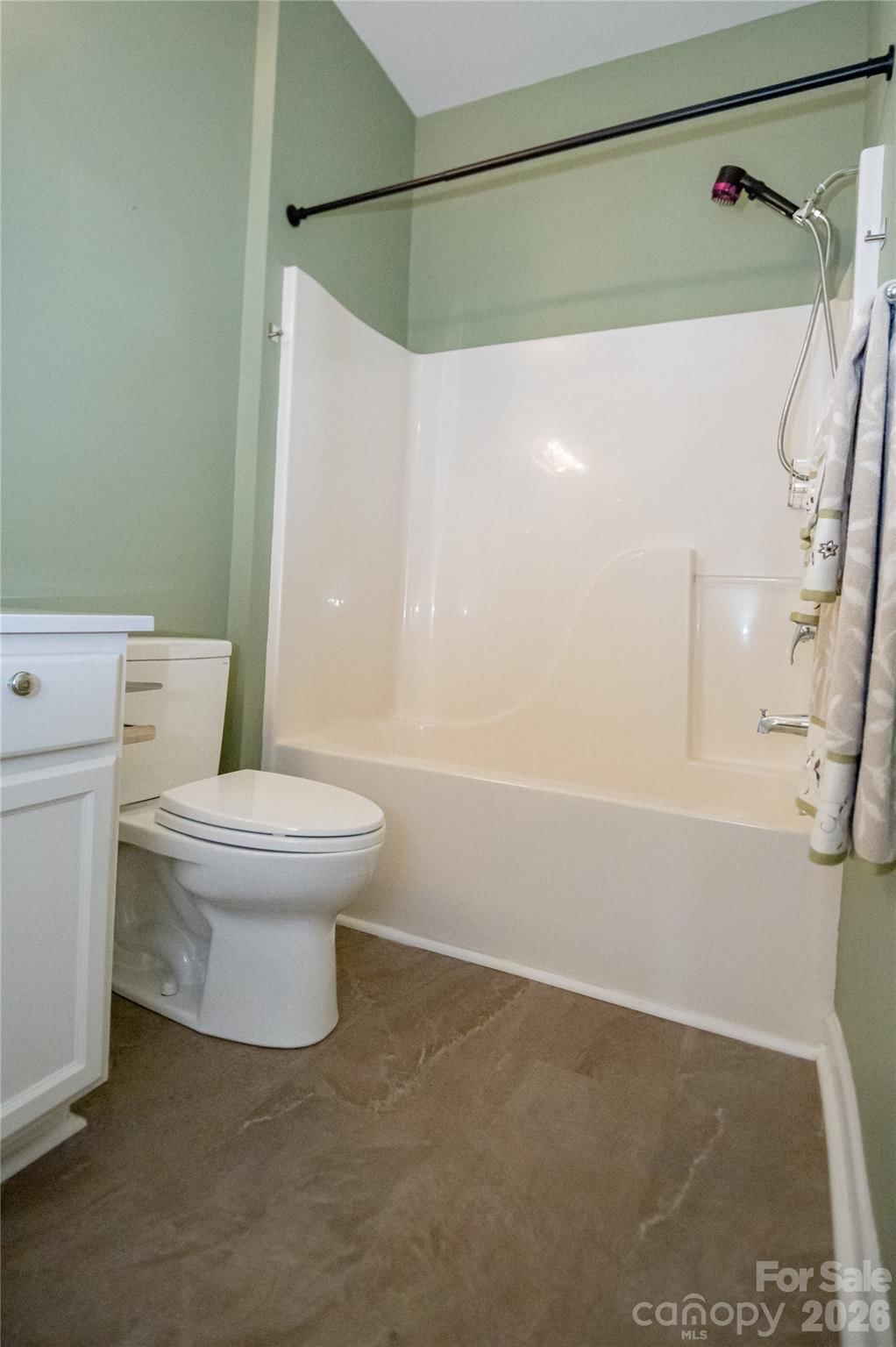 105 Commons Drive, Morganton, NC 28655 - Photo 4