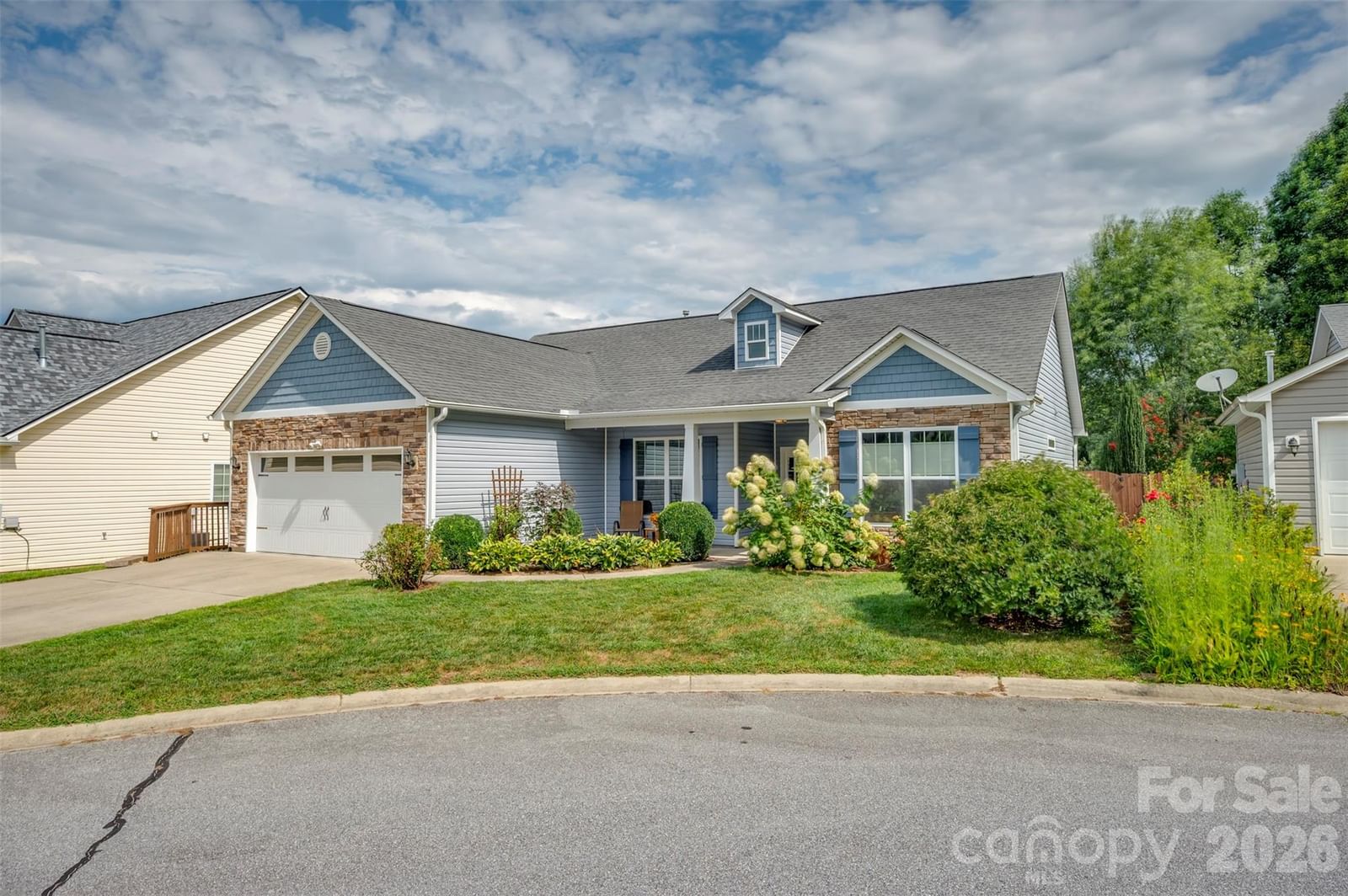 131 Creekwalk Lane, Hendersonville, NC 28792 - Photo 3