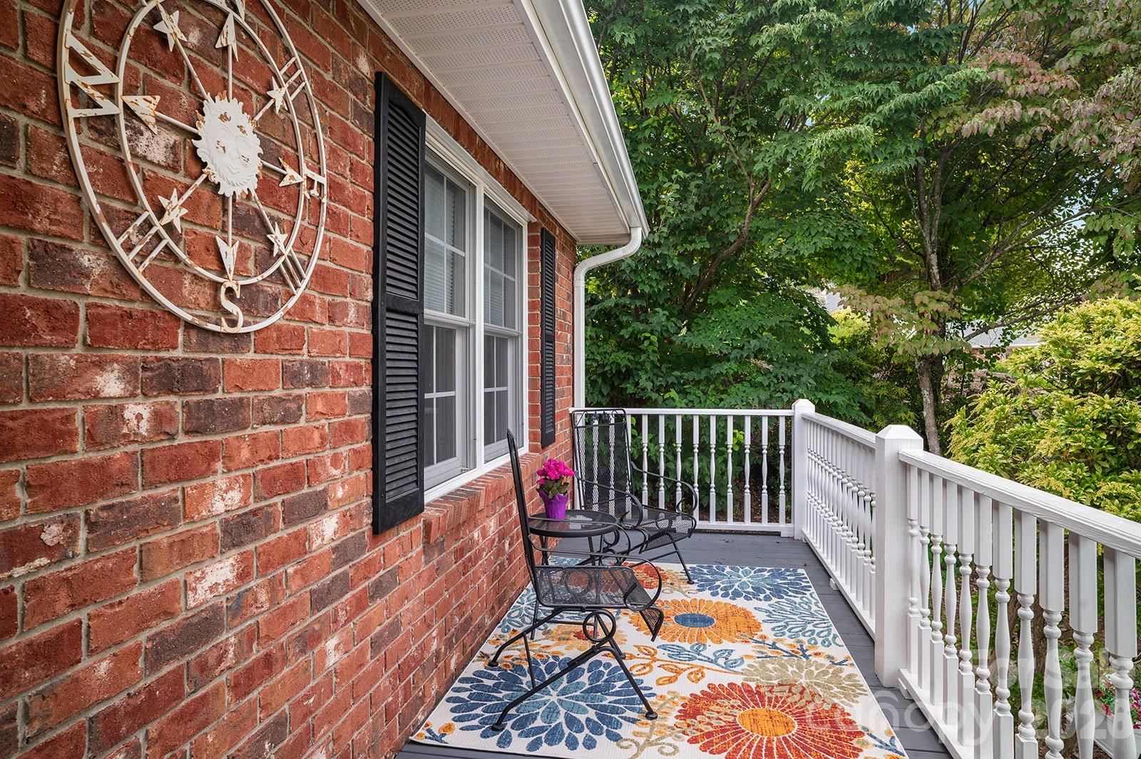 647 High Quarry Road, Hendersonville, NC 28791 - Photo 5