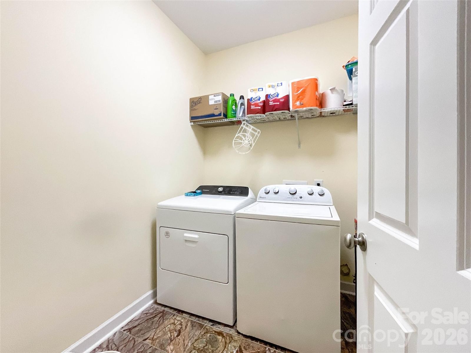 2702 Piersland Drive, Matthews, NC 28104 - Photo 4