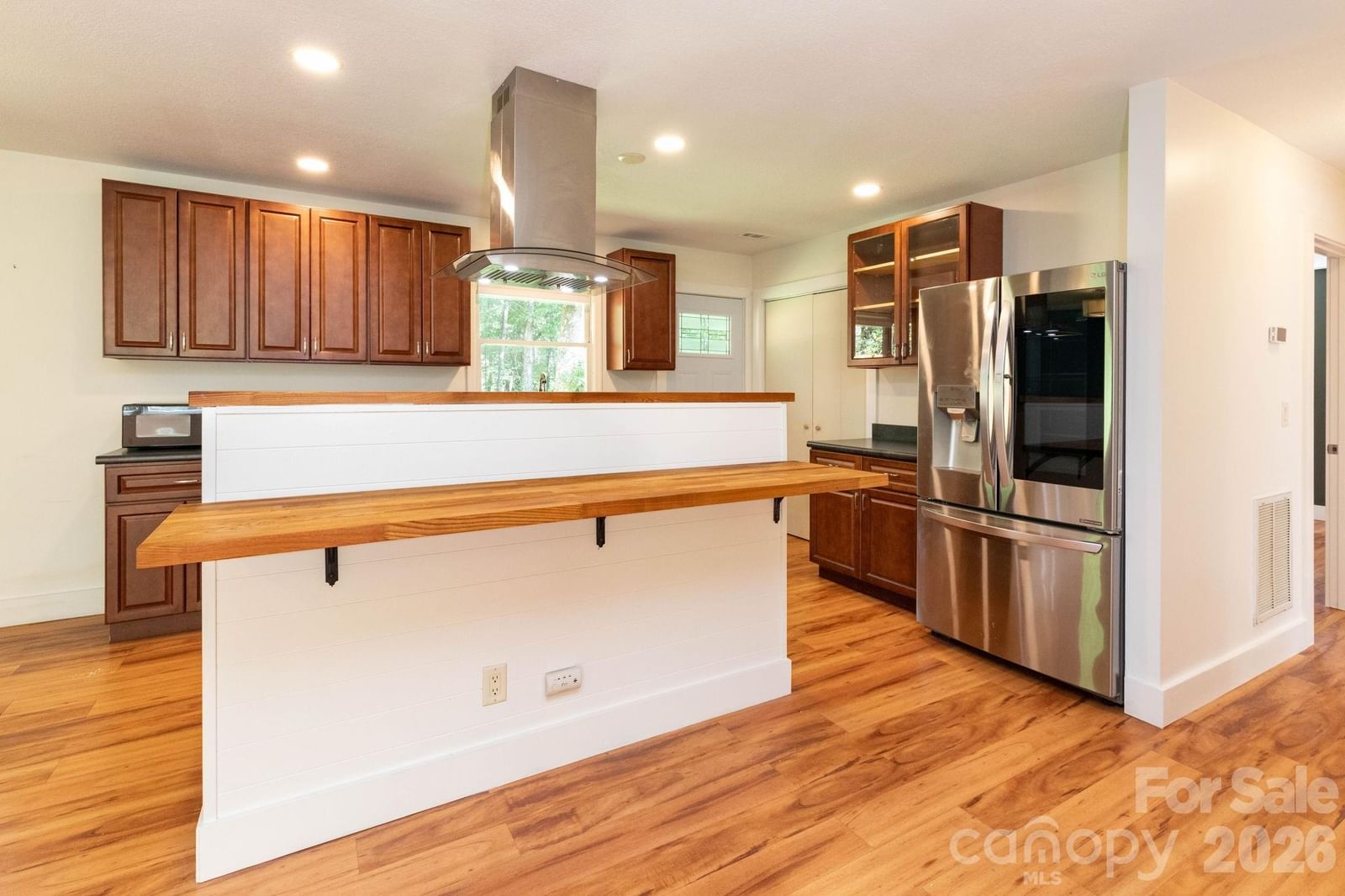 1009 Sharon Ridge Road, Fairview, NC 28730 - Photo 4