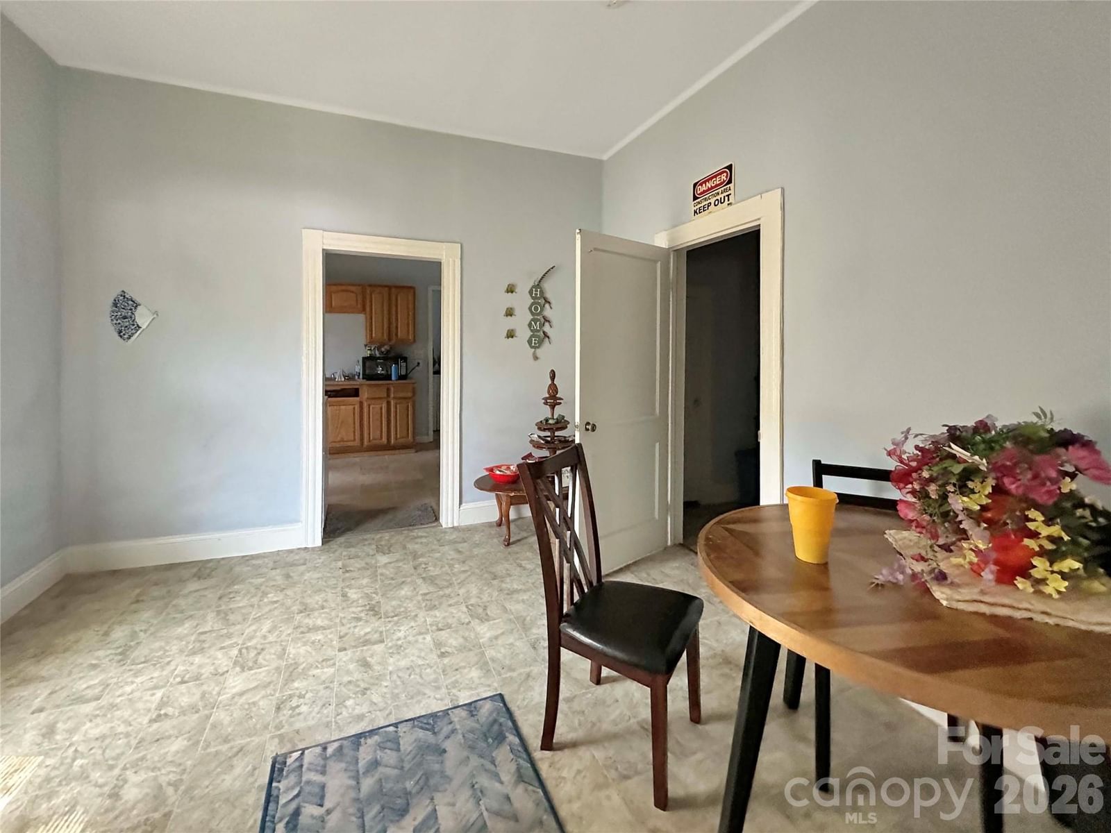 303 B Street, Newton, NC 28658 - Photo 4
