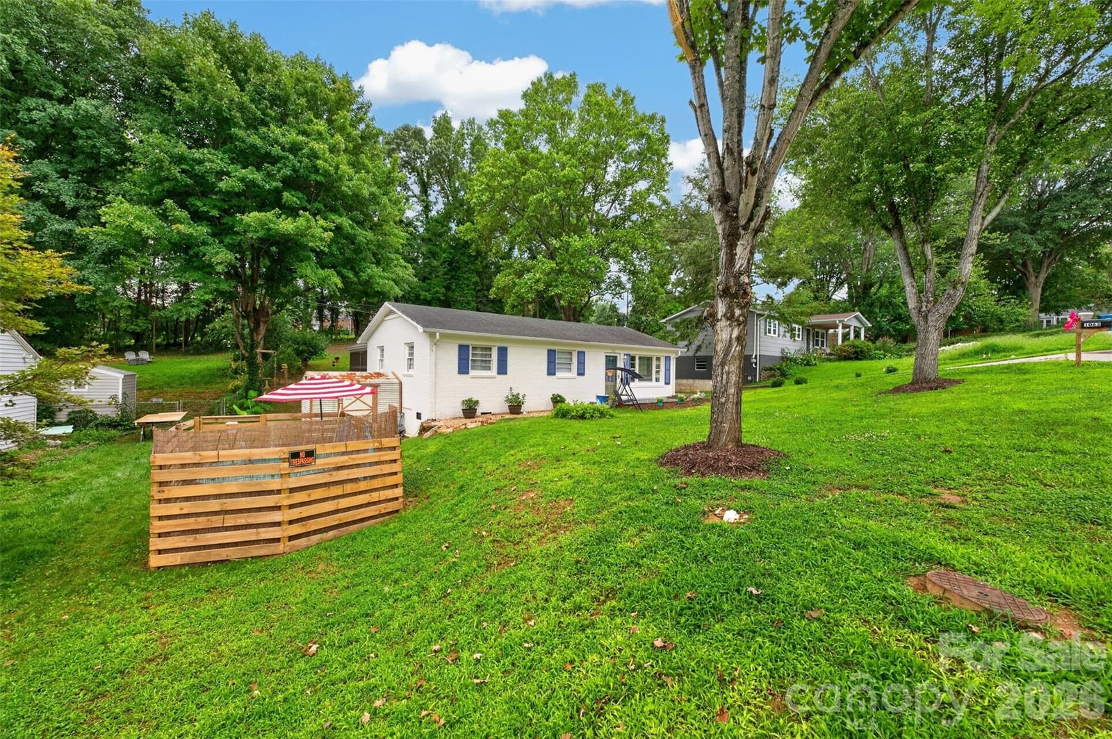 1063 14th Avenue, Hickory, NC 28601 - Photo 2