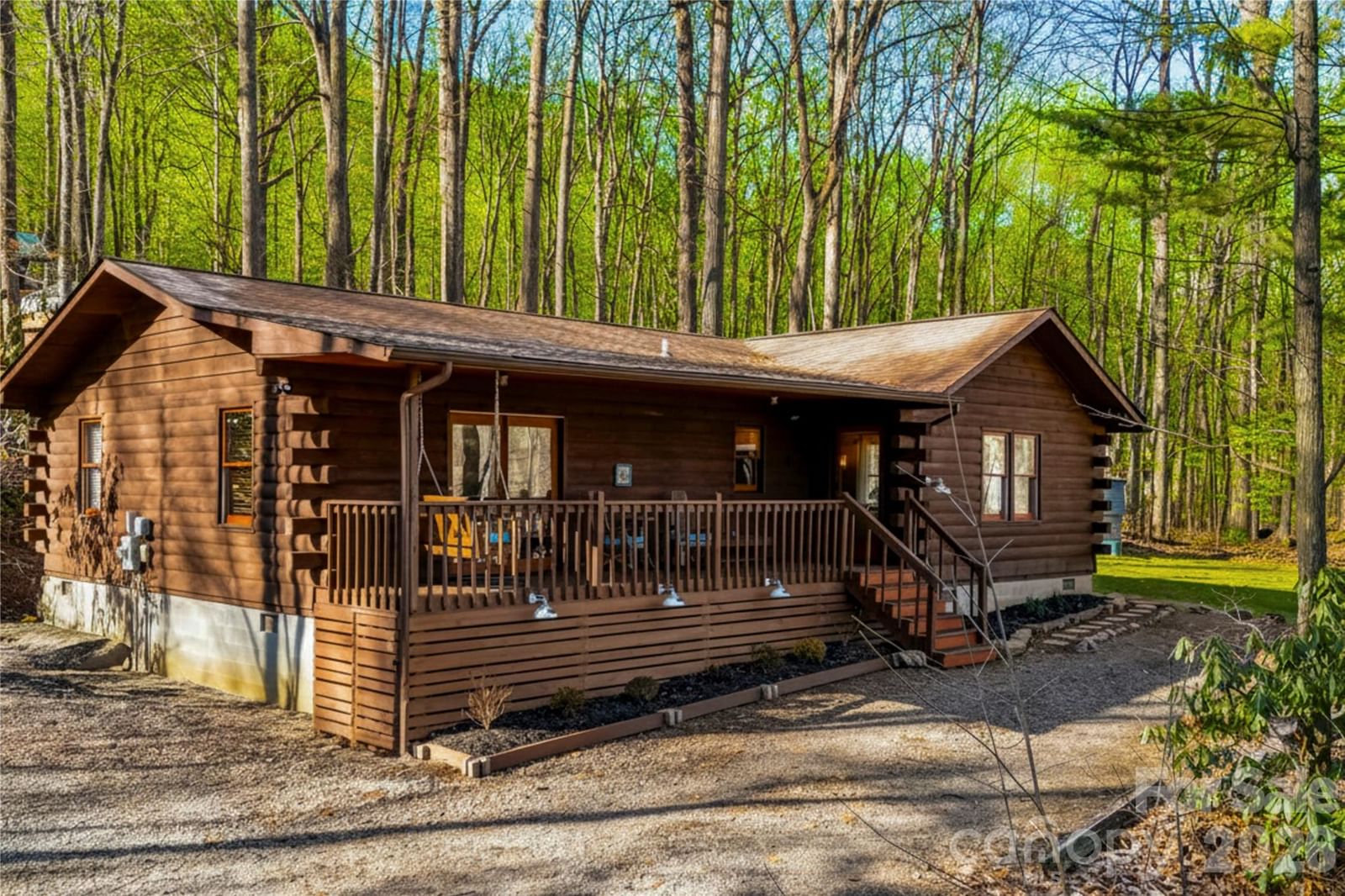 398 Locust Drive, Maggie Valley, NC 28751 - Photo 2