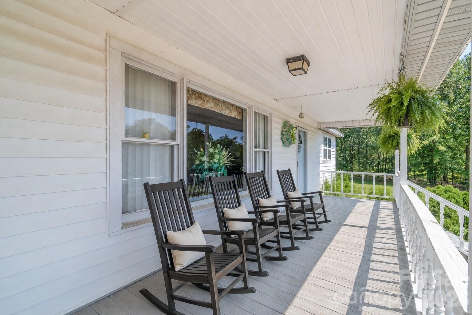 312 Sanders Road, Pageland, SC 29728 - Photo 4