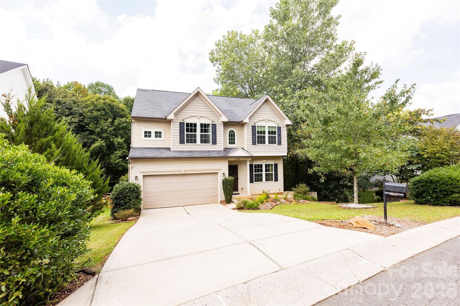 7532 Berkeley Road, Denver, NC 28037