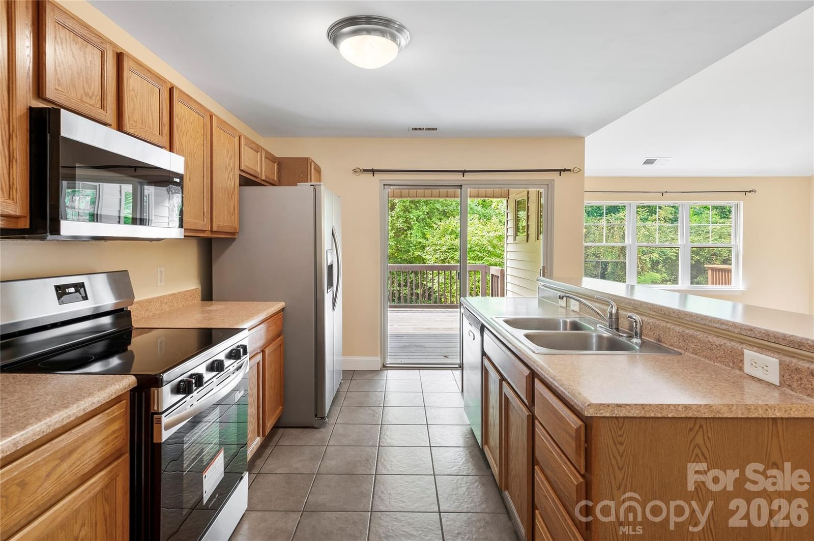 156 B Wash Creek Drive, Hendersonville, NC 28739 - Photo 4