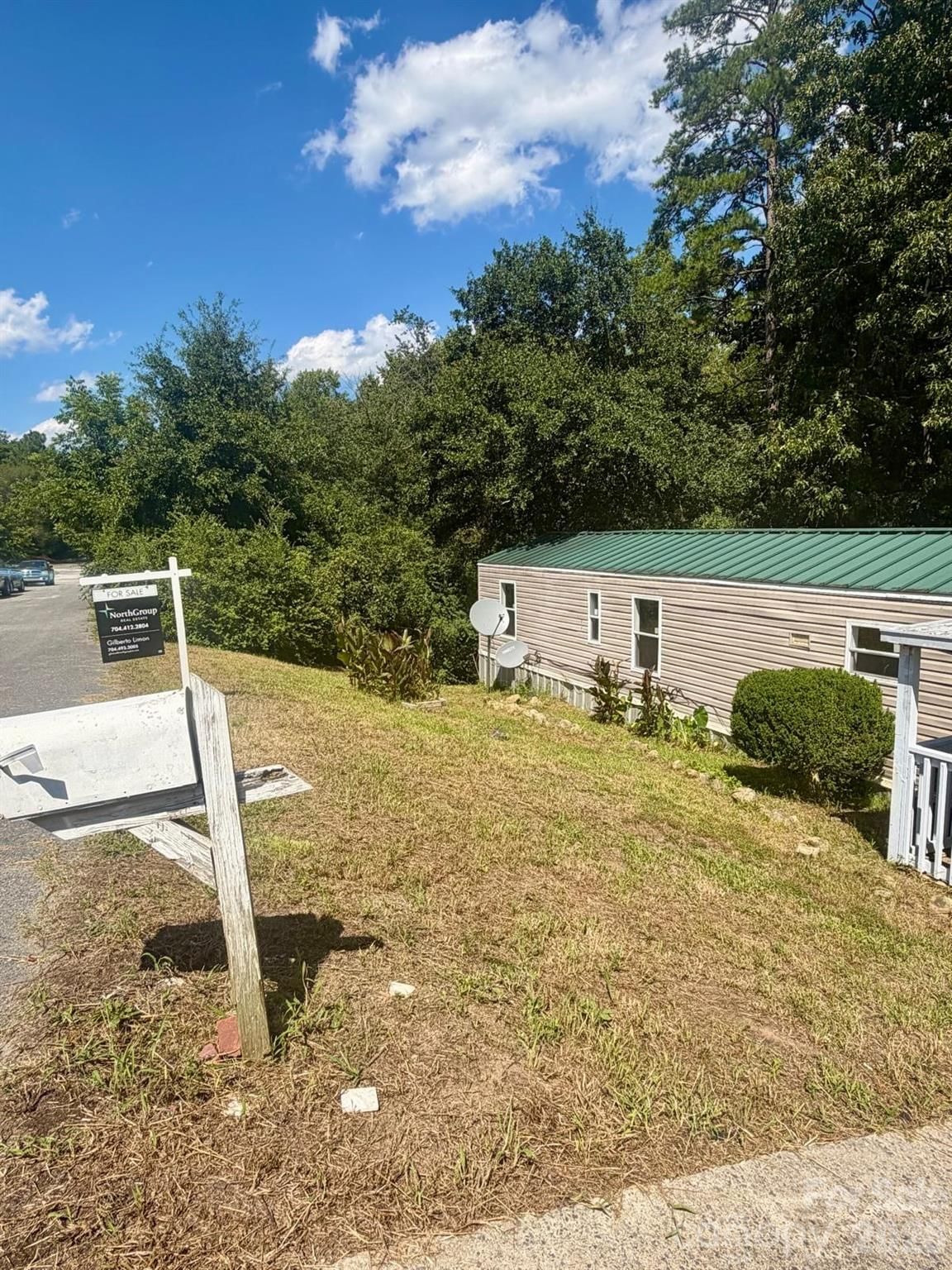 111 Cloverleaf Drive, Clover, SC 29710 - Photo 2