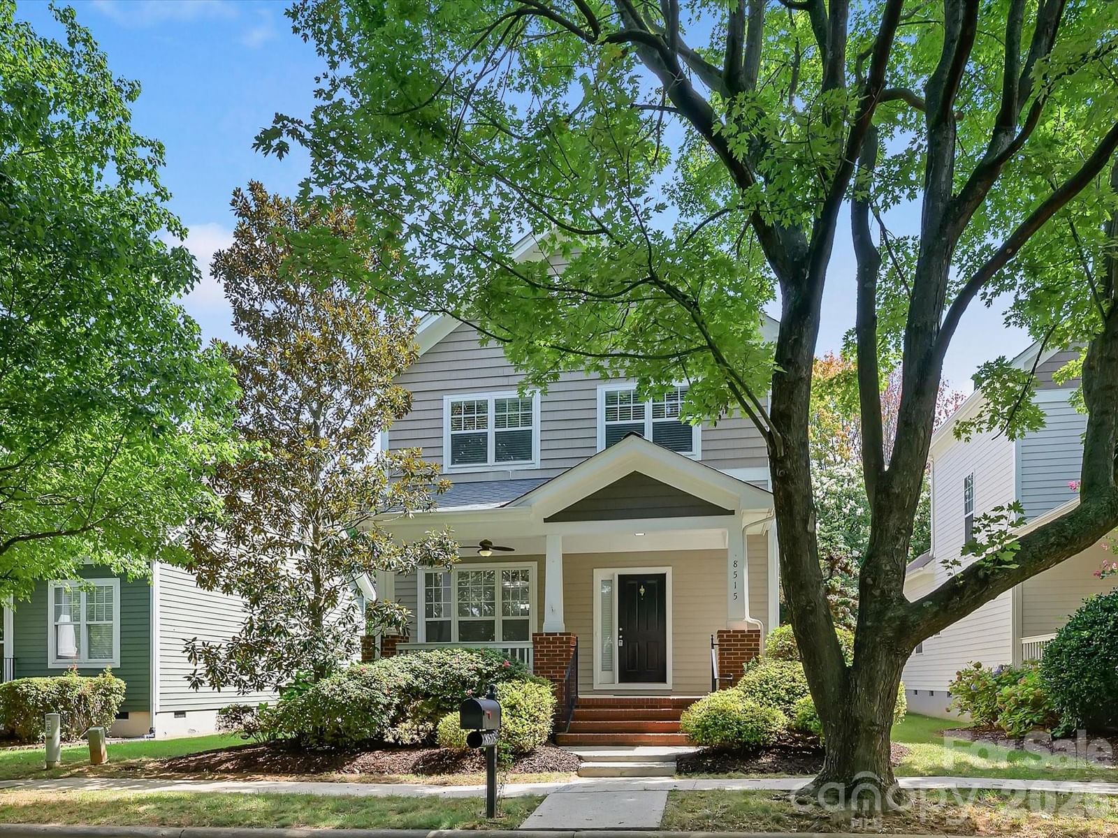 8515 Lindholm Drive, Huntersville, NC 28078