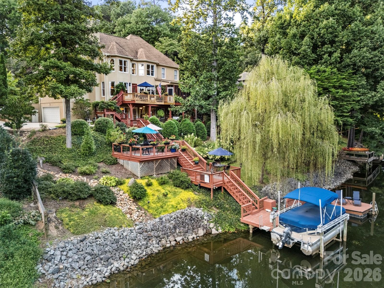 135 Ridgetop Road, Mooresville, NC 28117
