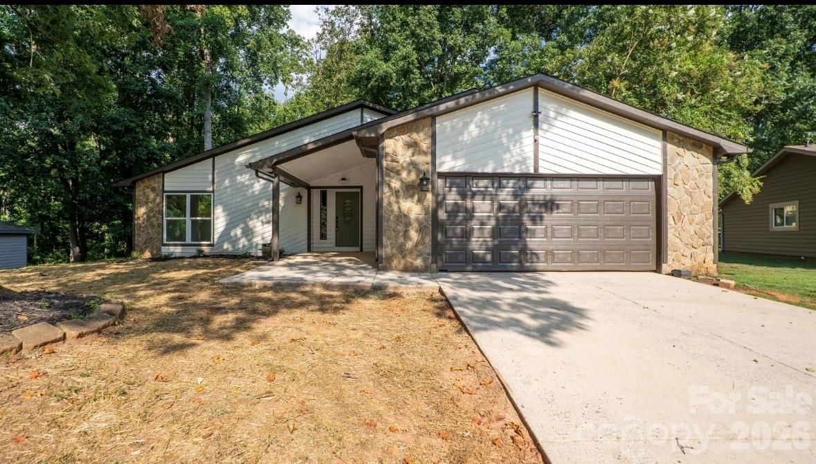 7424 Lawyers Station Drive, Mint Hill, NC 28227