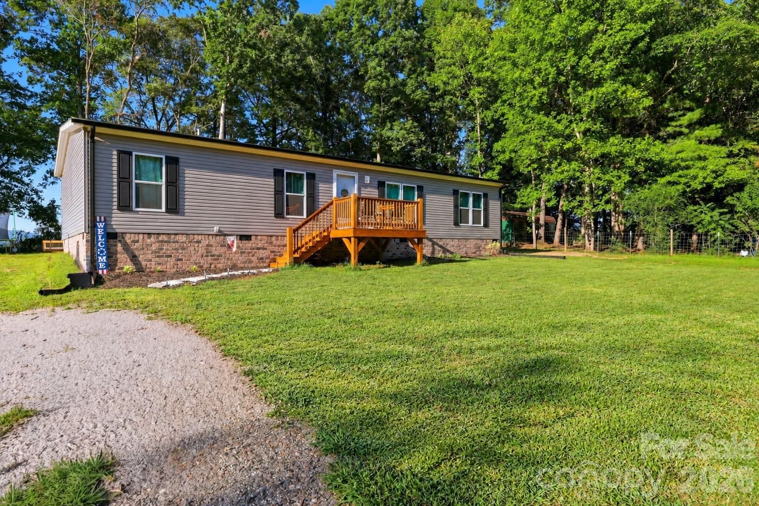 947 Jay Burke Road, Taylorsville, NC 28681