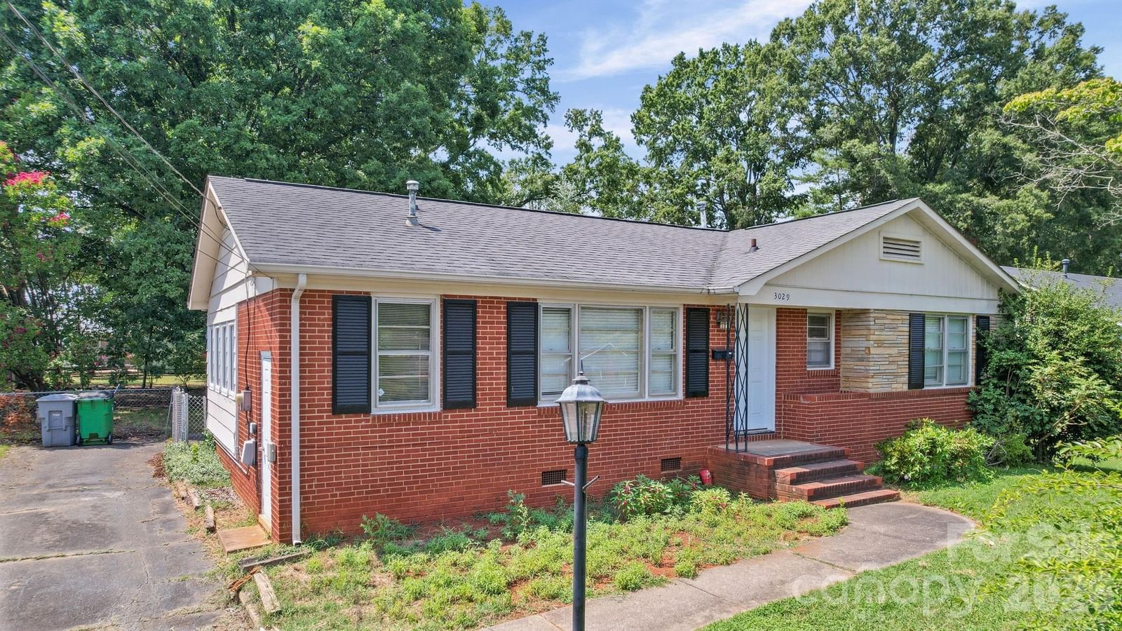 3029 Rosehill Drive, Charlotte, NC 28212 - Photo 2