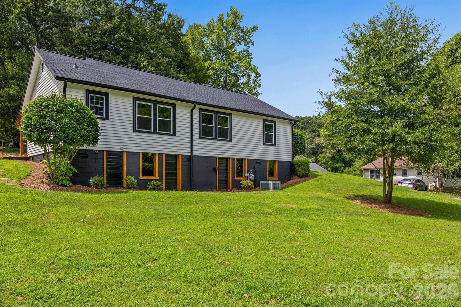 406 Green Street, Lincolnton, NC 28092 - Photo 2