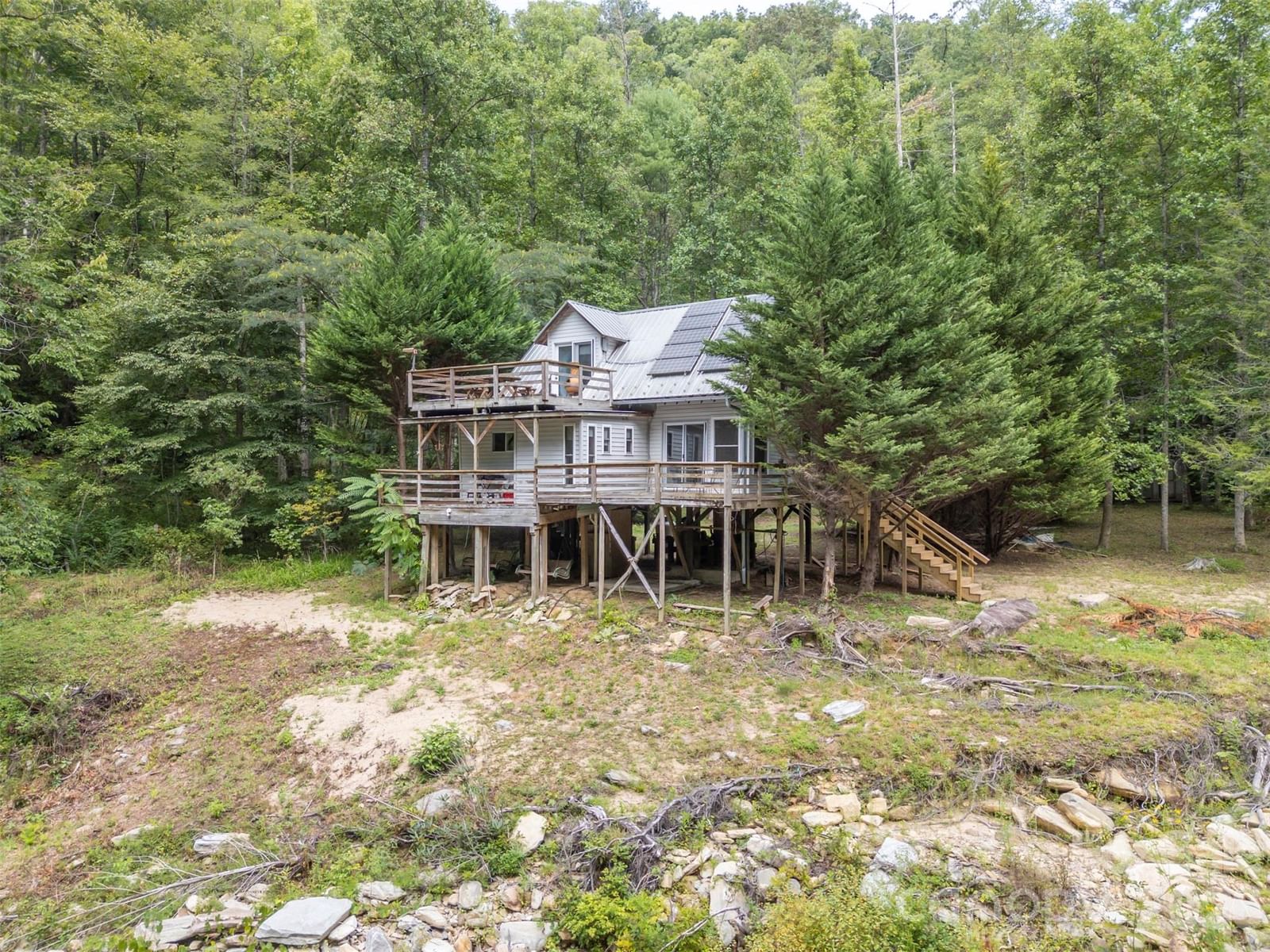 1008 Hardison Falls Trail, Hendersonville, NC 28792 - Photo 4