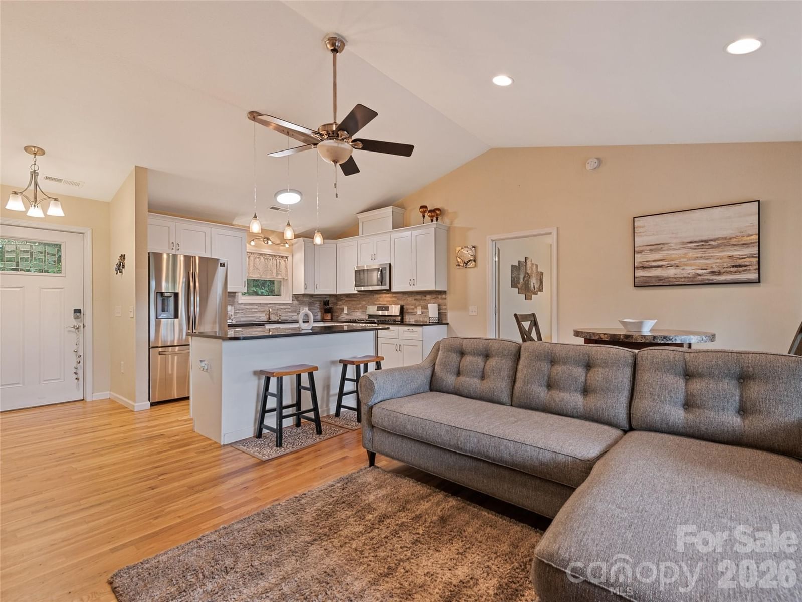 404 Loop Road, Clyde, NC 28721 - Photo 5