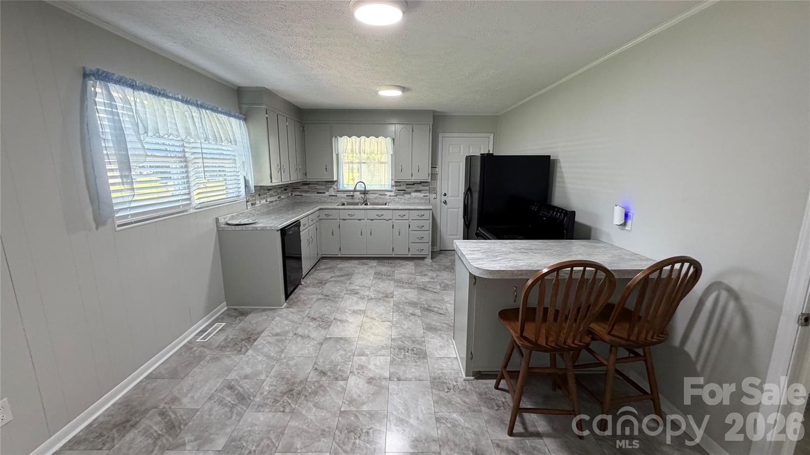 2372 Jamestown Road, Morganton, NC 28655 - Photo 4