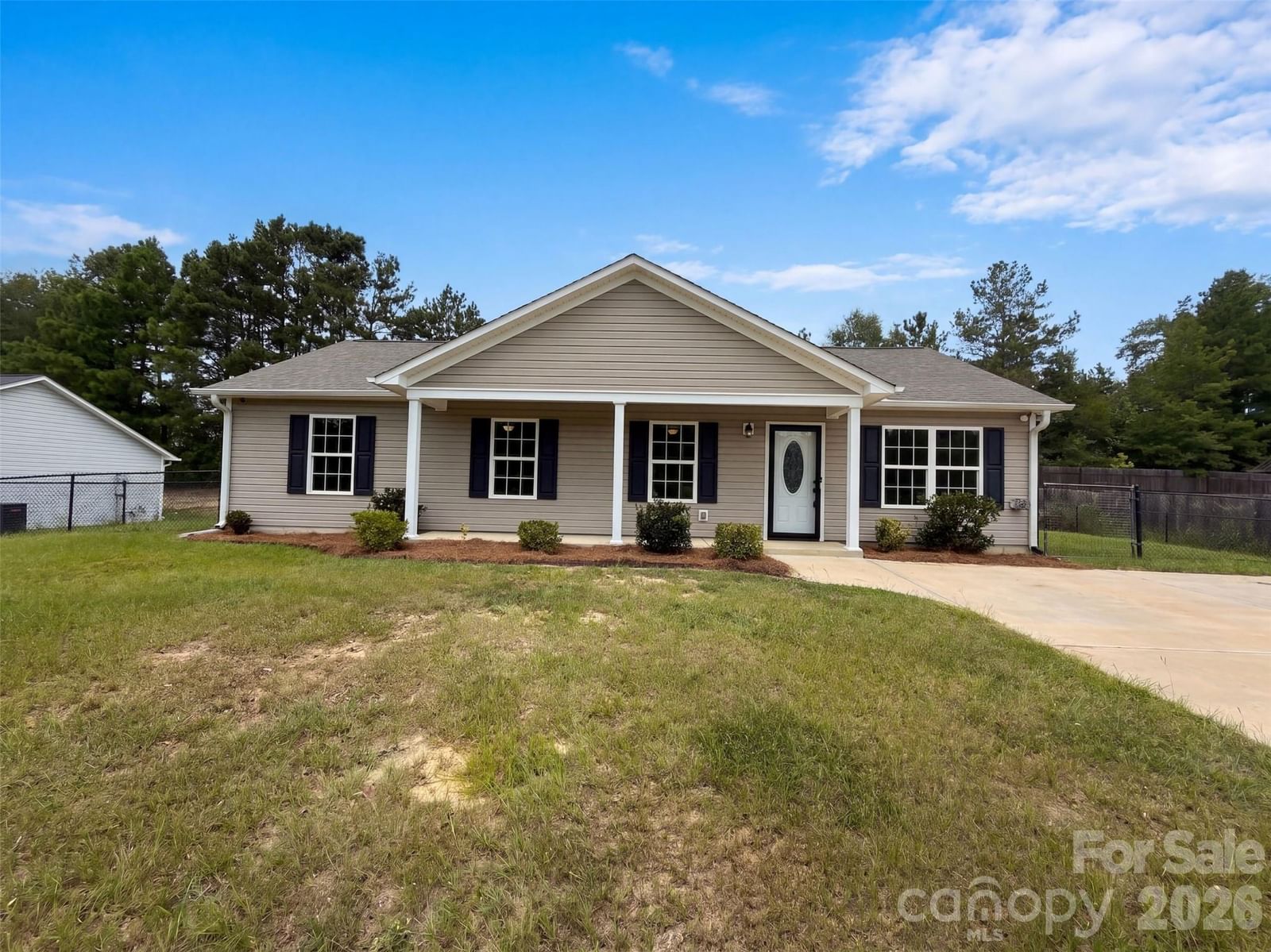 1411 Foxbrook Circle, Lancaster, SC 29720