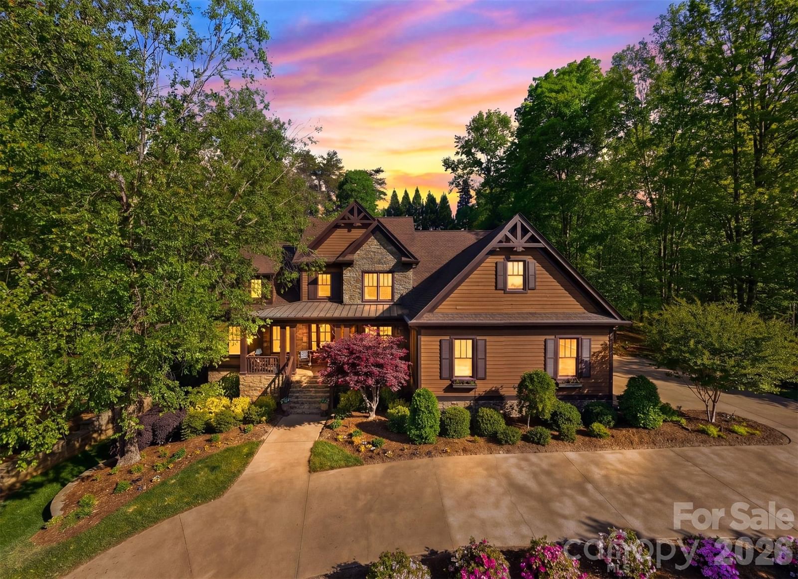 2748 Trent Drive, Conover, NC 28613
