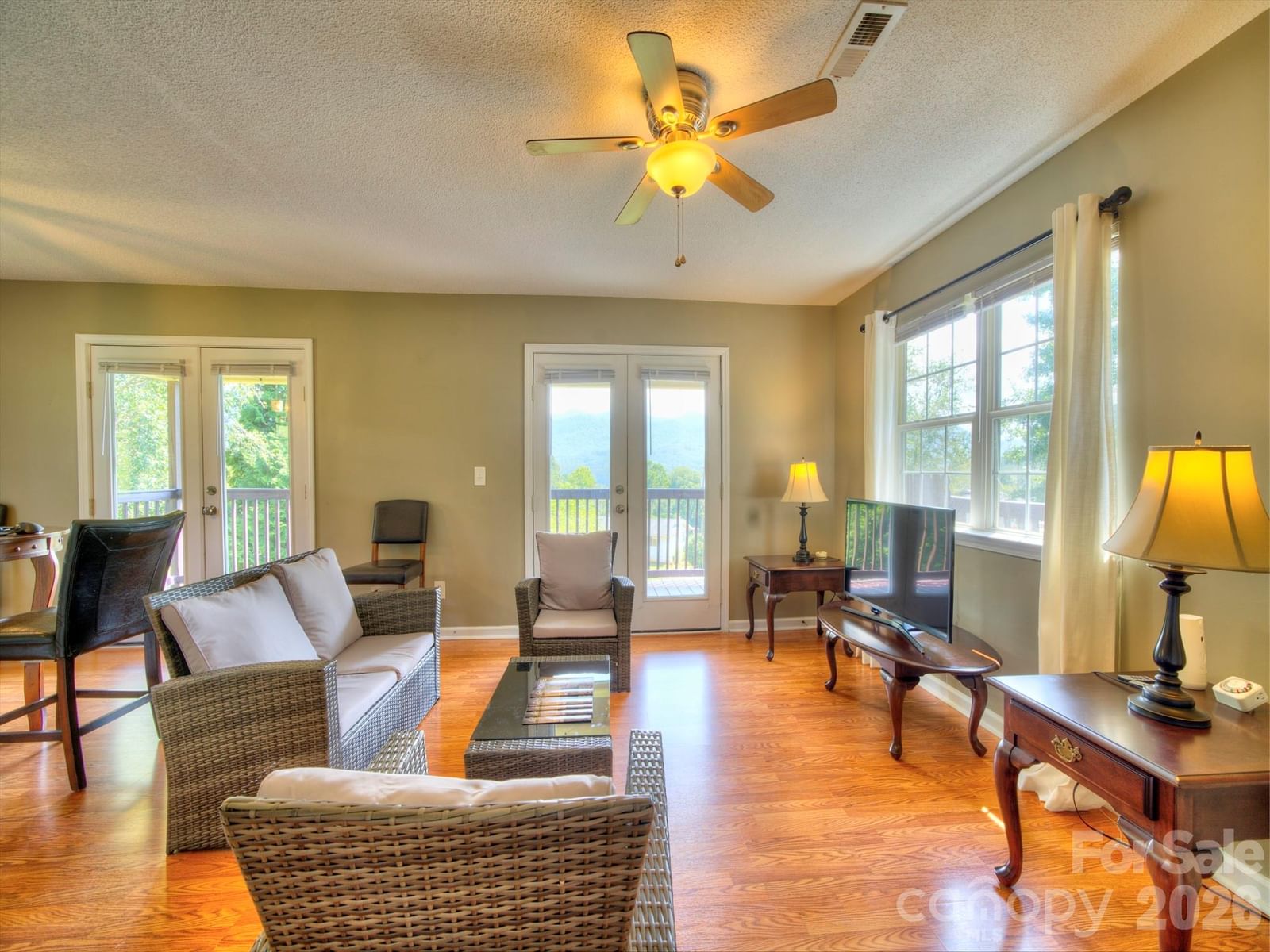 38 Country Lane #33, Franklin, NC 28734