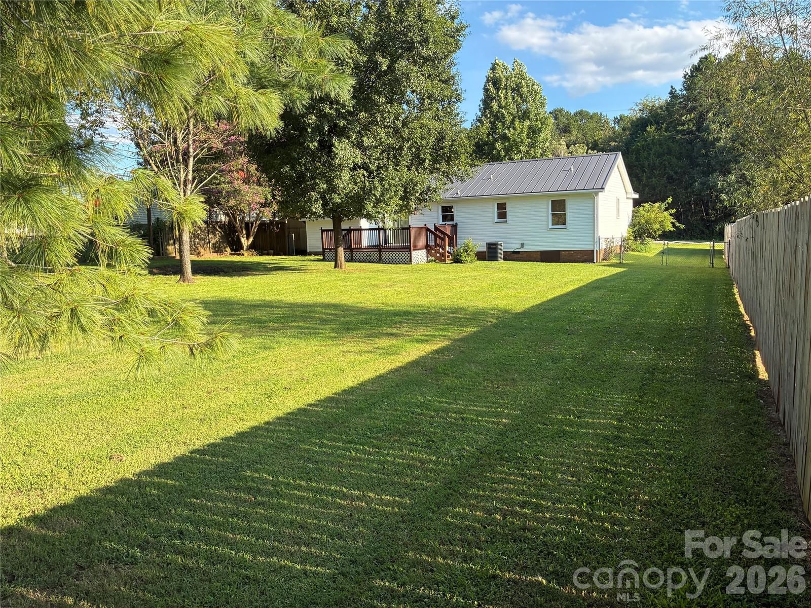 1008 Hopedale Drive, Lenoir, NC 28645 - Photo 5
