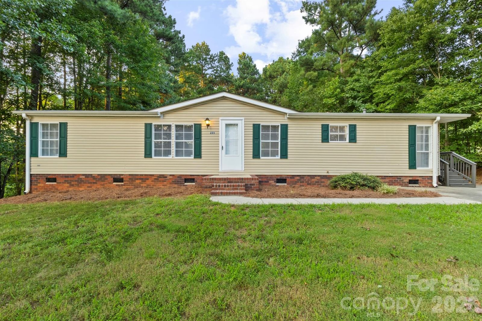 223 Ridge Creek Drive, Troutman, NC 28166 - Photo 2