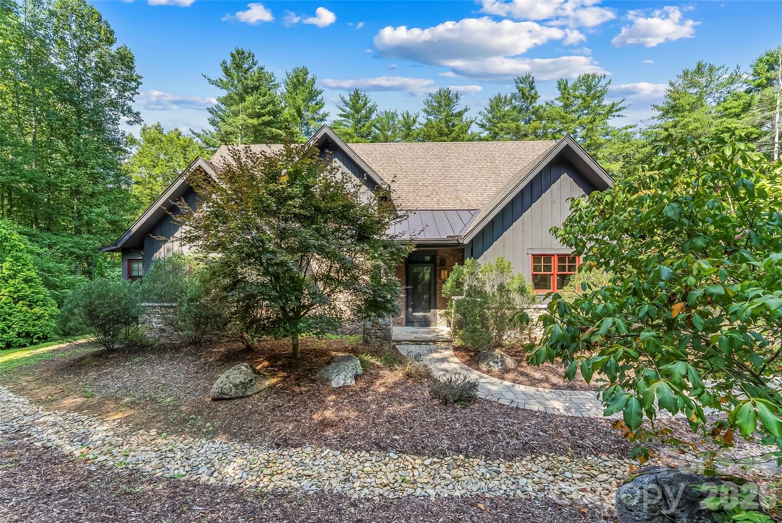 3201 Donahue Drive, Nebo, NC 28761 - Photo 2