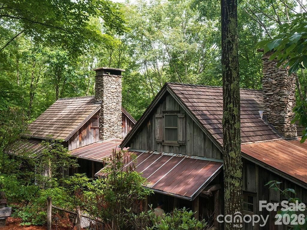 139 Boarding House Way #(35), Sylva, NC 28779 - Photo 2