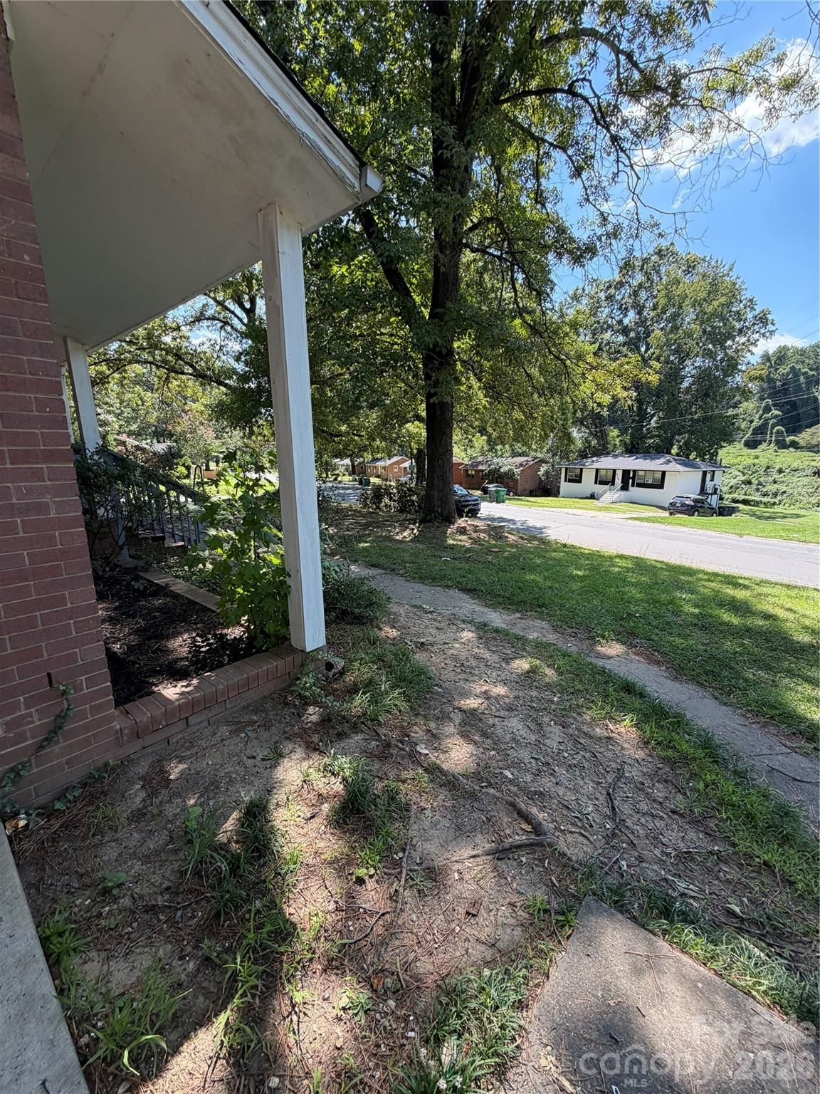 4731 Hidden Valley Road, Charlotte, NC 28213 - Photo 3