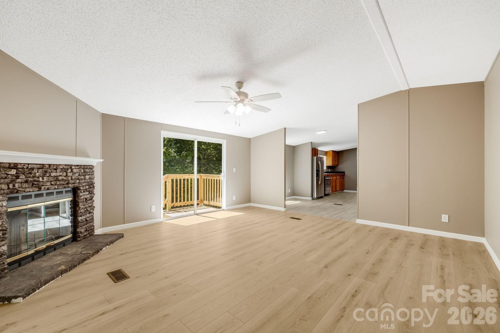 81 Spring Mountain Road, Fairview, NC 28730 - Photo 5