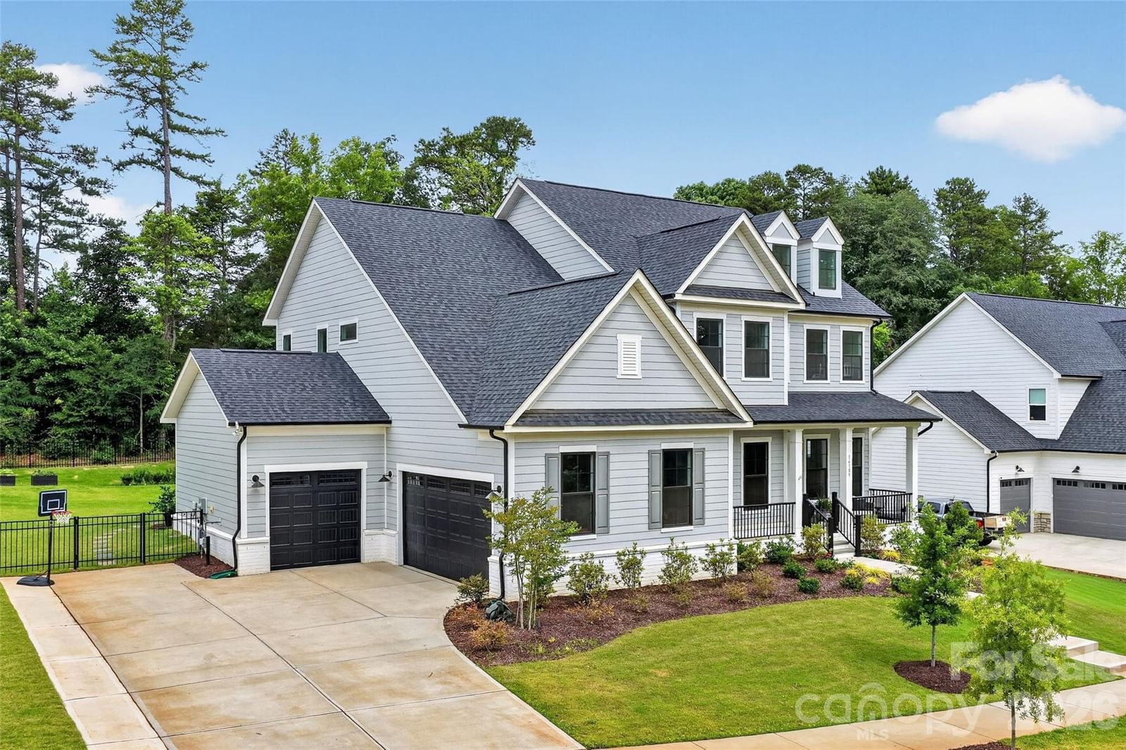 14109 White Gardens Lane, Huntersville, NC 28078