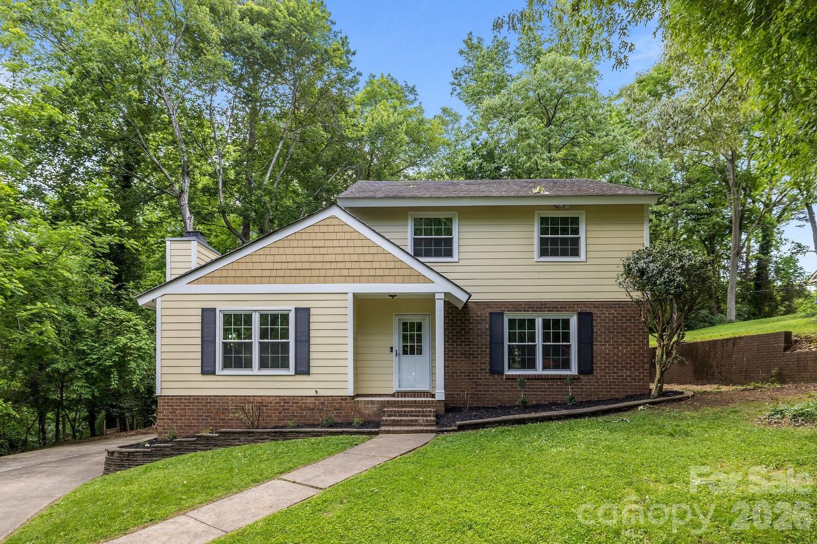 6713 William Harry Court, Charlotte, NC 28211