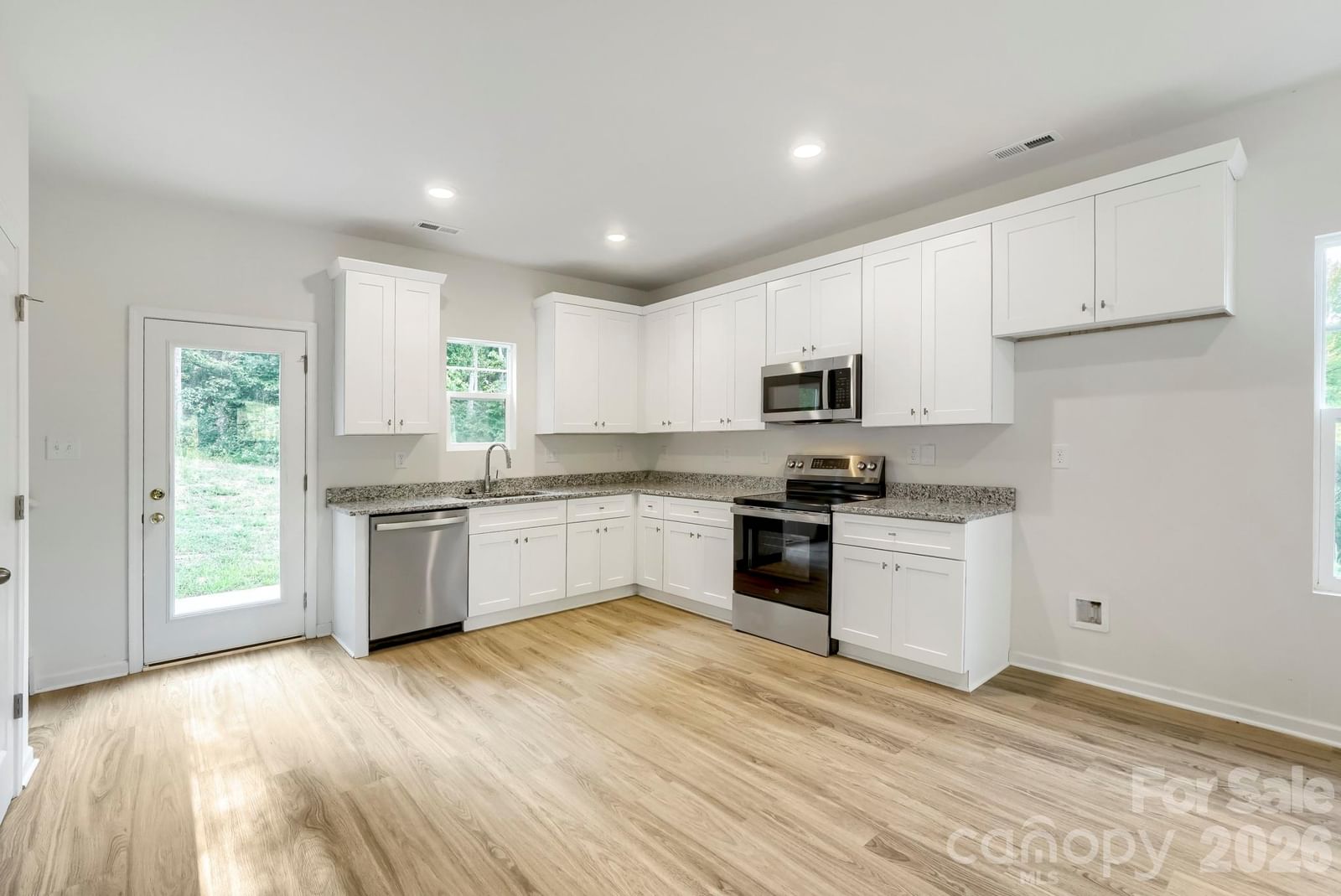 178 Panther Creek Road, Troutman, NC 28166 - Photo 5