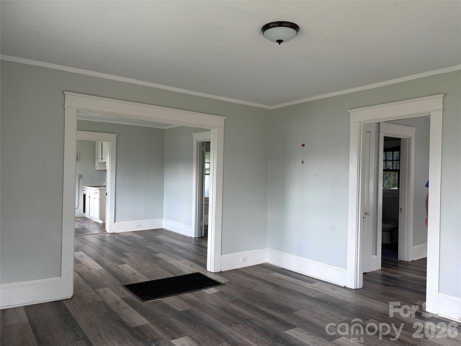 150 Woodlawn Drive, Statesville, NC 28677 - Photo 2