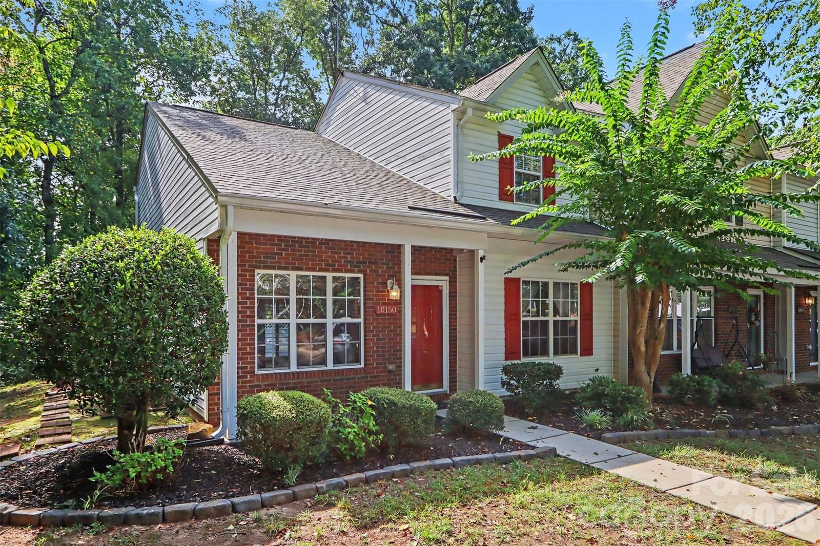 10150 Frosty Lane, Charlotte, NC 28216 - Photo 2