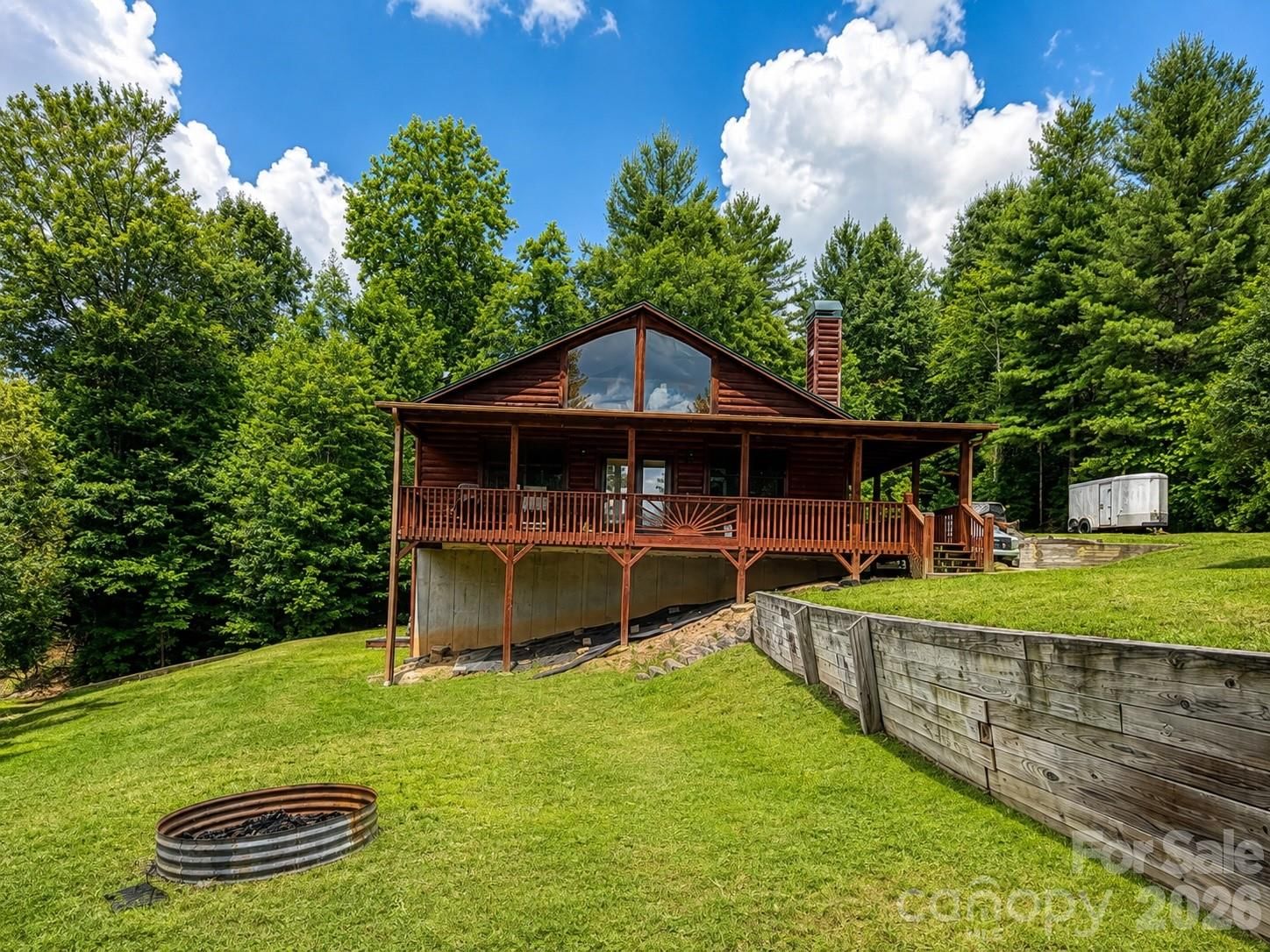 27 Apple Lane, Murphy, NC 28906