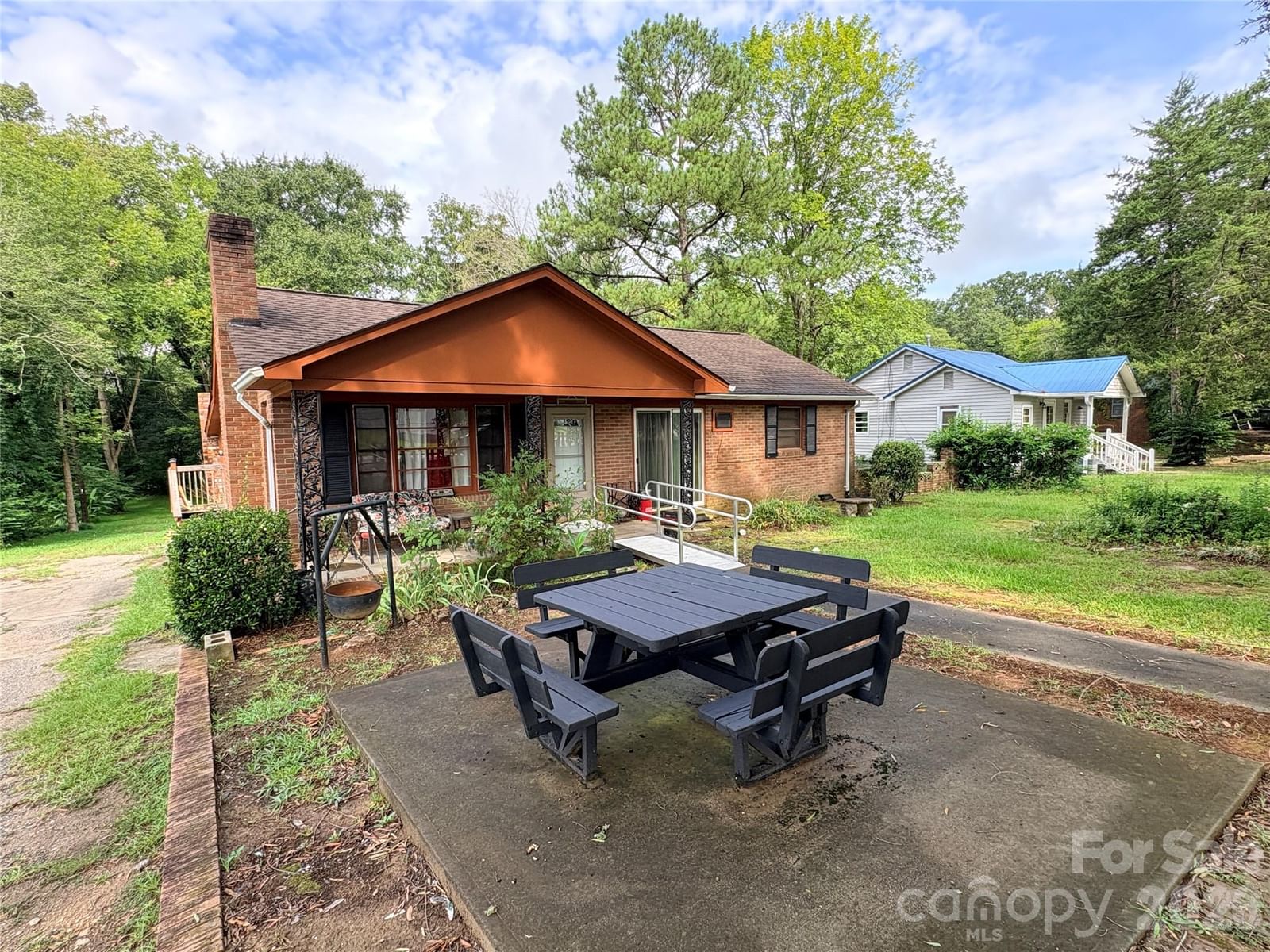 420 Hampton Road, Lancaster, SC 29720 - Photo 2