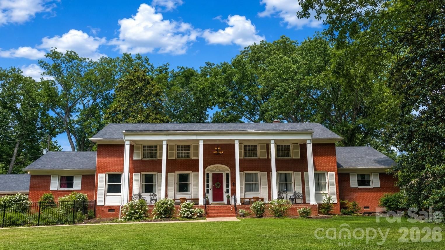 201 Main Street, Mount Gilead, NC 27306