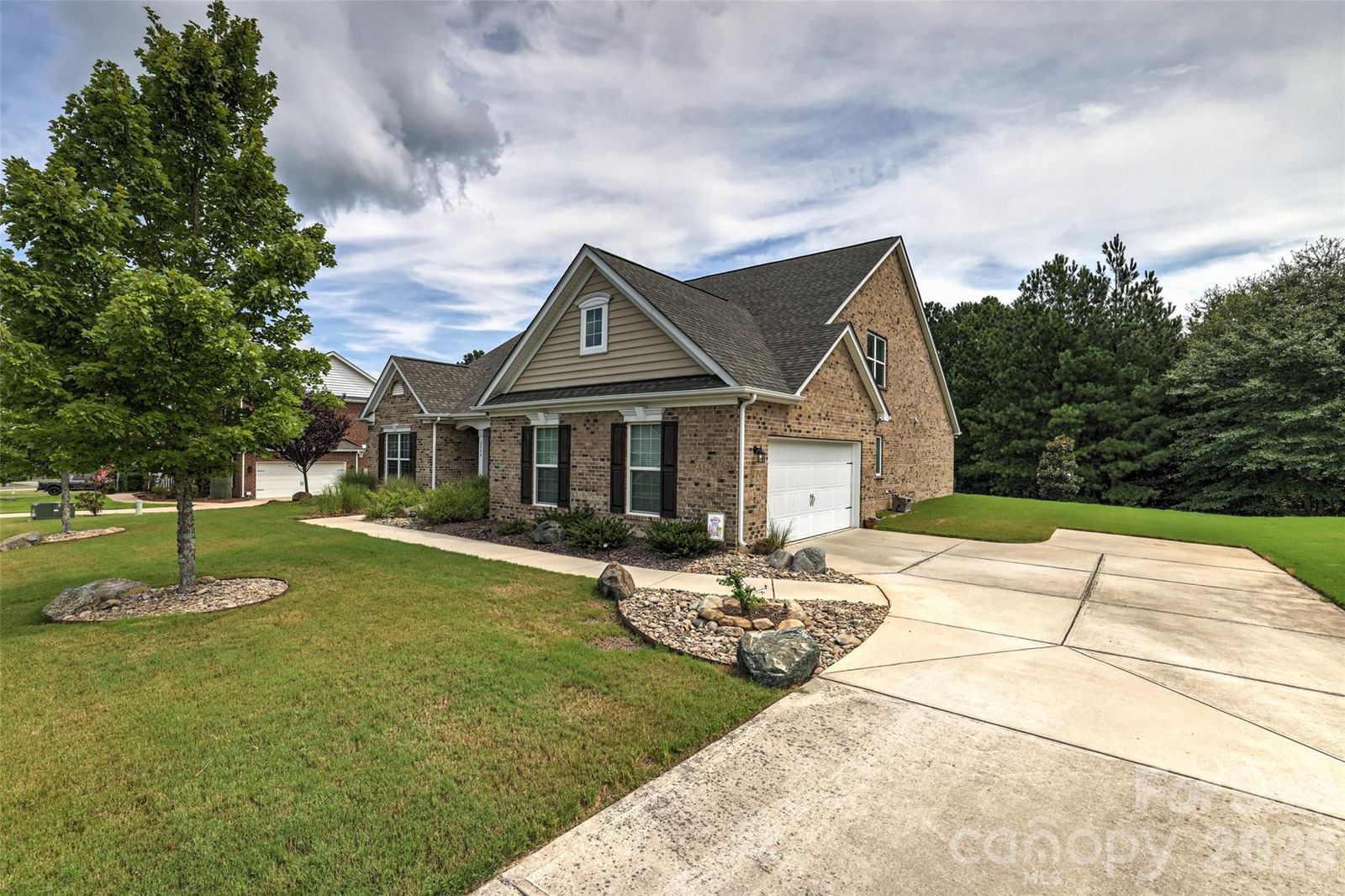 2084 Fuera Road, York, SC 29745 - Photo 4
