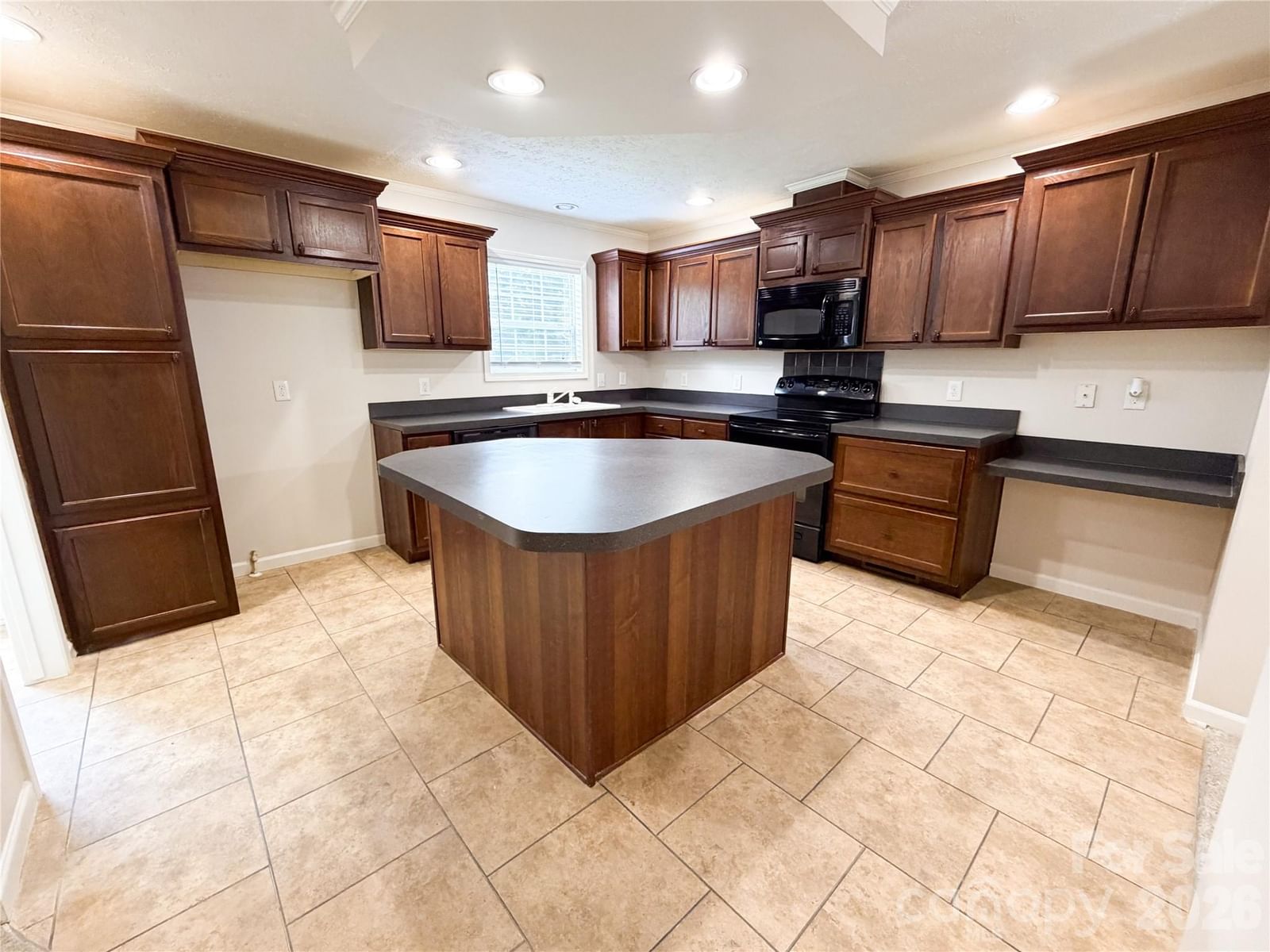 3556 Oakwood Avenue, Claremont, NC 28610 - Photo 4