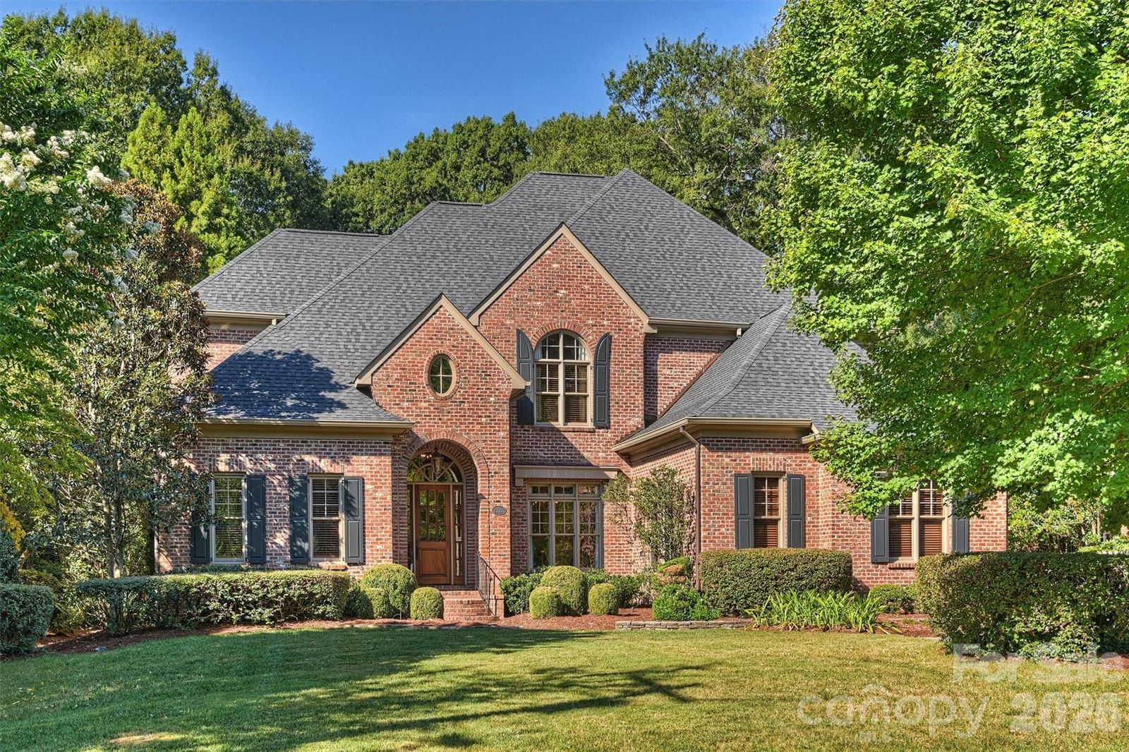 2720 Tanglewood Lane, Charlotte, NC 28211