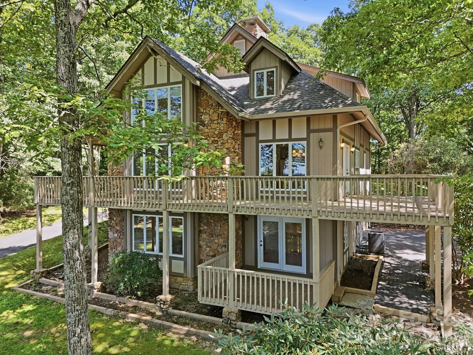 765 Oak Ridge Drive, Boone, NC 28607 - Photo 2
