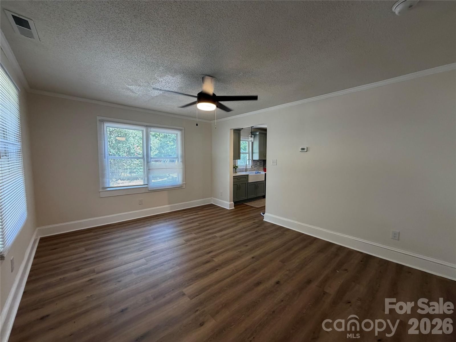 609 Durham Avenue, Statesville, NC 28677 - Photo 5